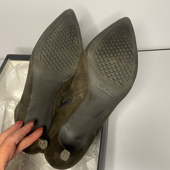 Aerosols Sacramento Bootie with bow — Dark Olive Green Sz 9.5 M - Picture 8 of 8